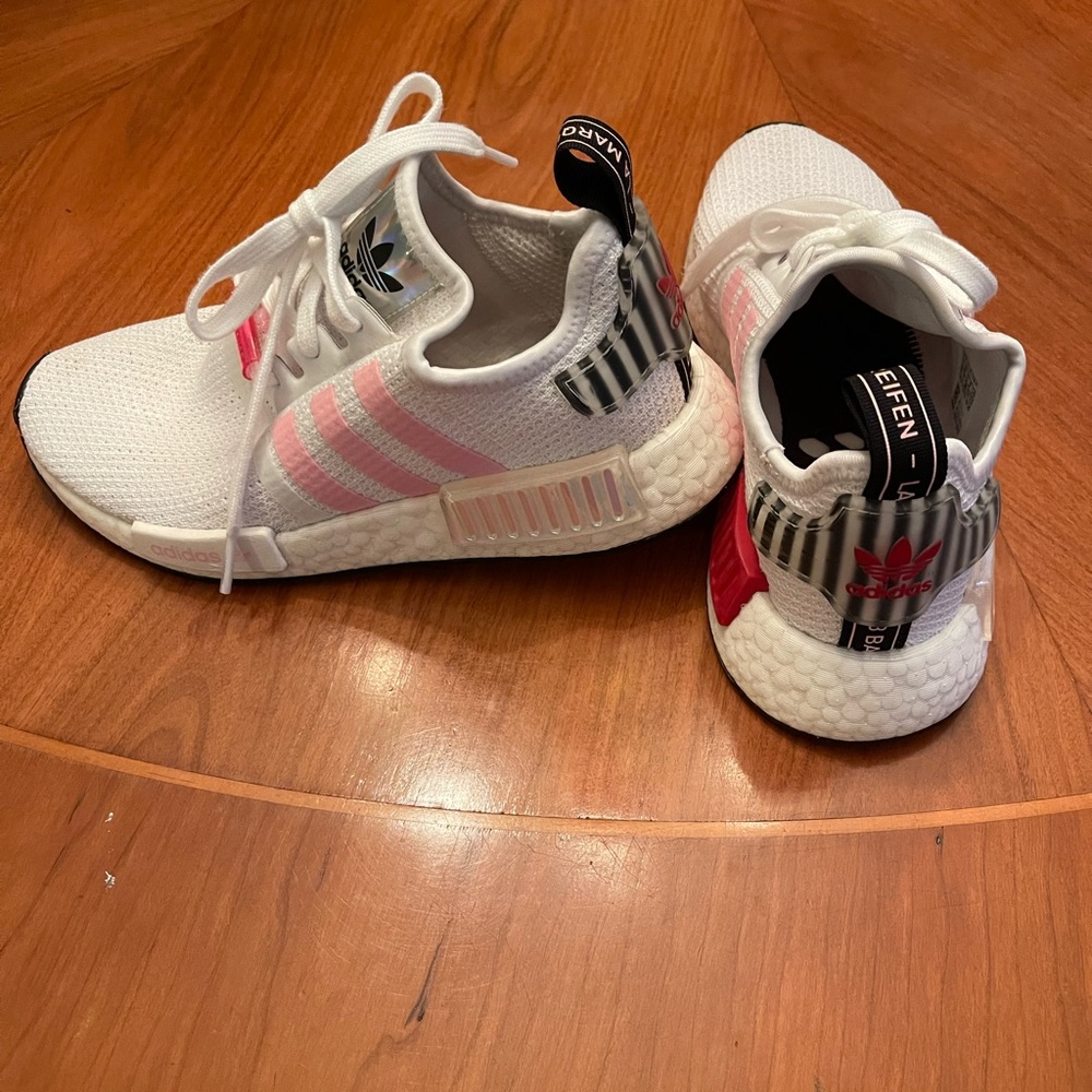 Adidas NMD R1 White True Pink Hologram with Striped heel EUC Dance lace tag